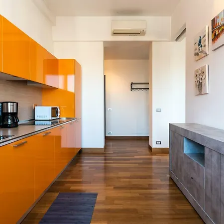 Vittoria 6 * Milano